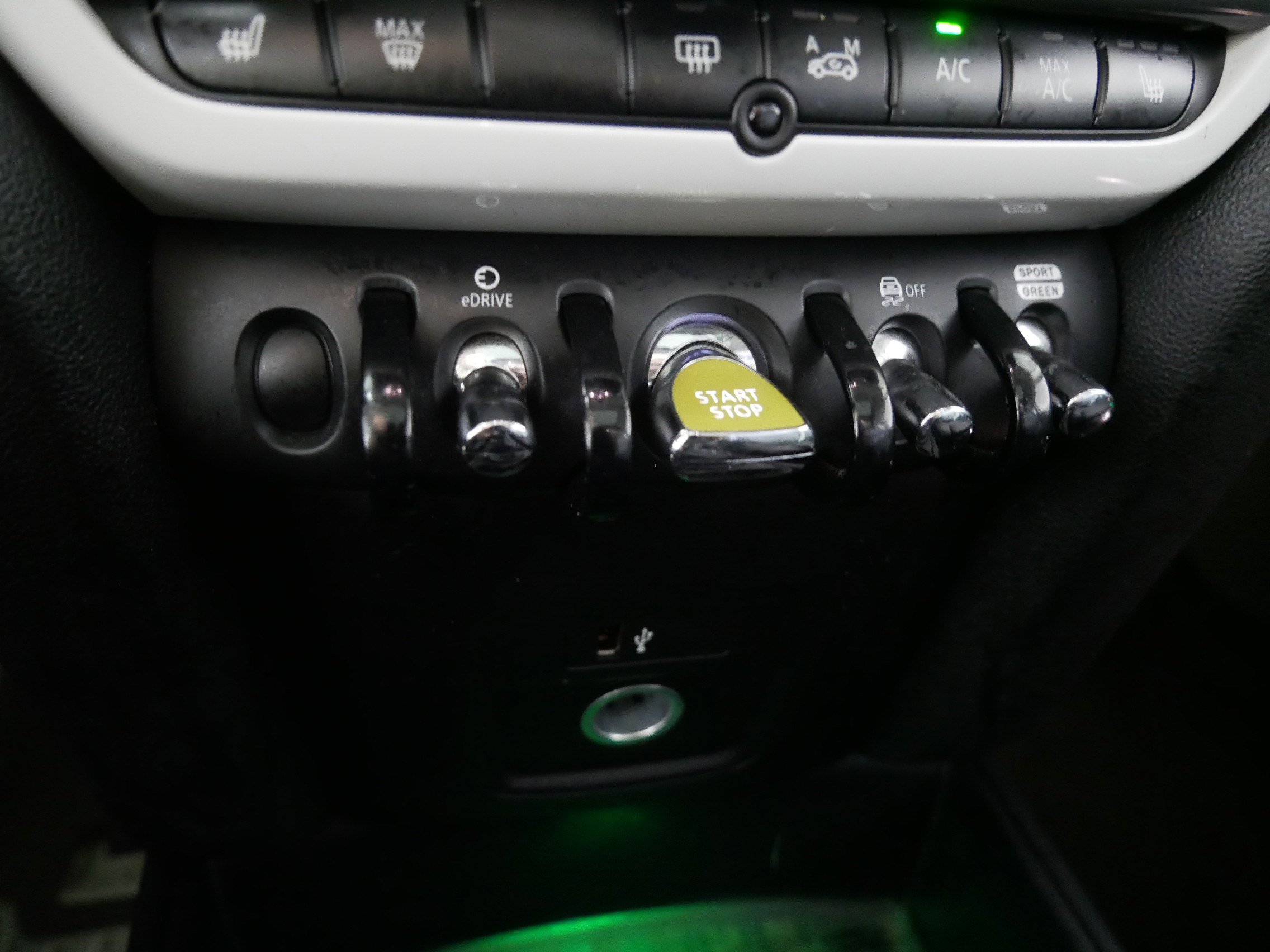 Used 2019 MINI Cooper Countryman SE image 27