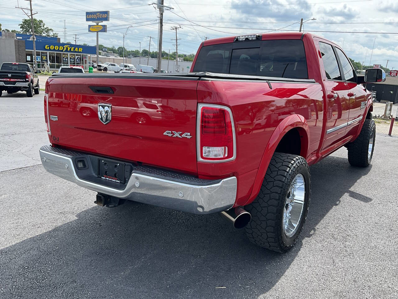 Used 2017 RAM 2500 Laramie AWD/4WD image 4