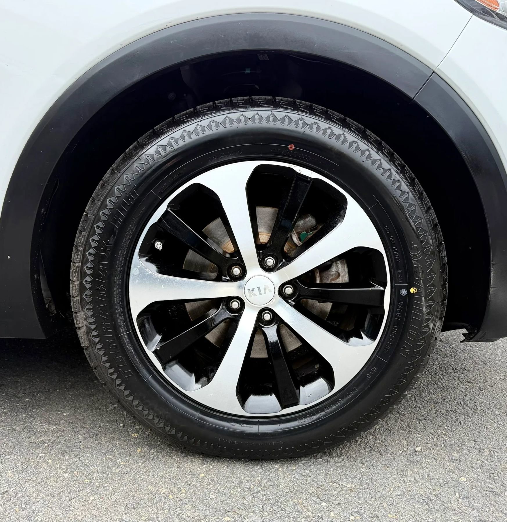 Used 2016 Kia Sorento EX AWD/4WD image 55