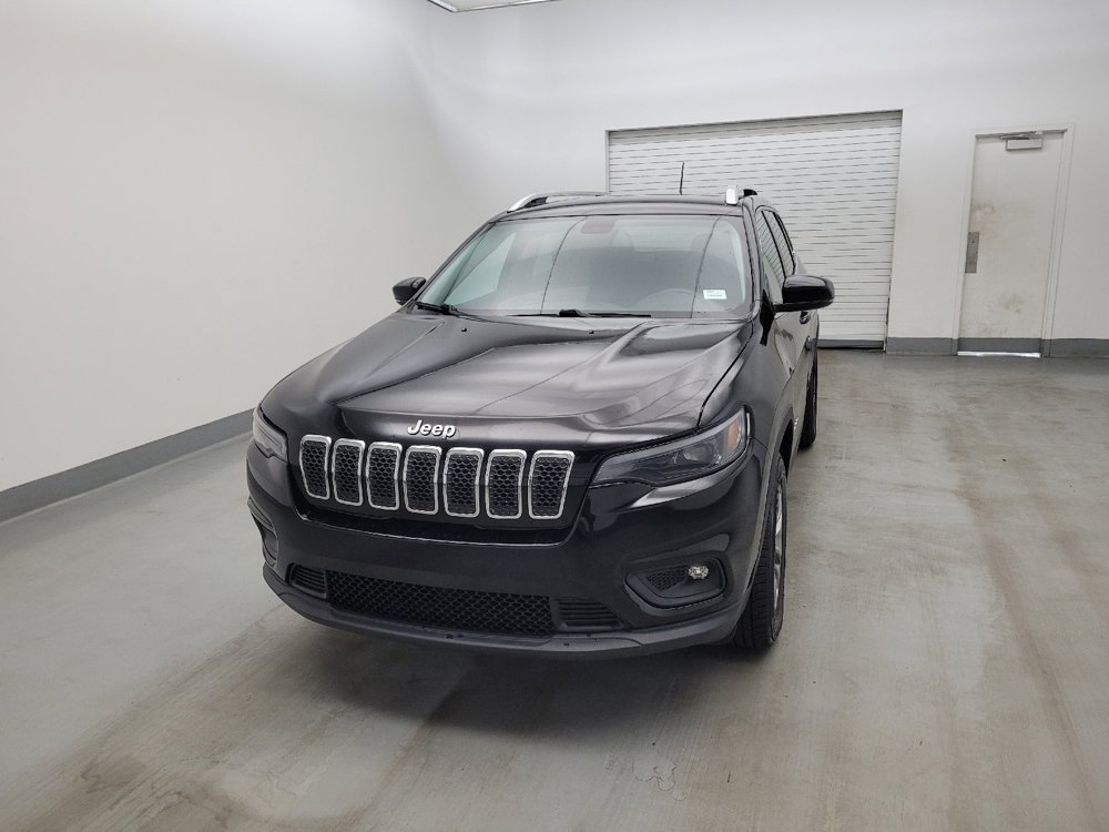 Used 2019 Jeep Cherokee Latitude Plus w/ Cold Weather Group AWD/4WD image 15