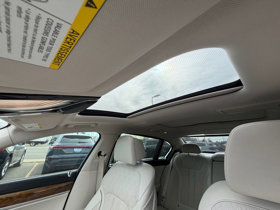 Used 2016 BMW 750i xDrive xDrive image 35