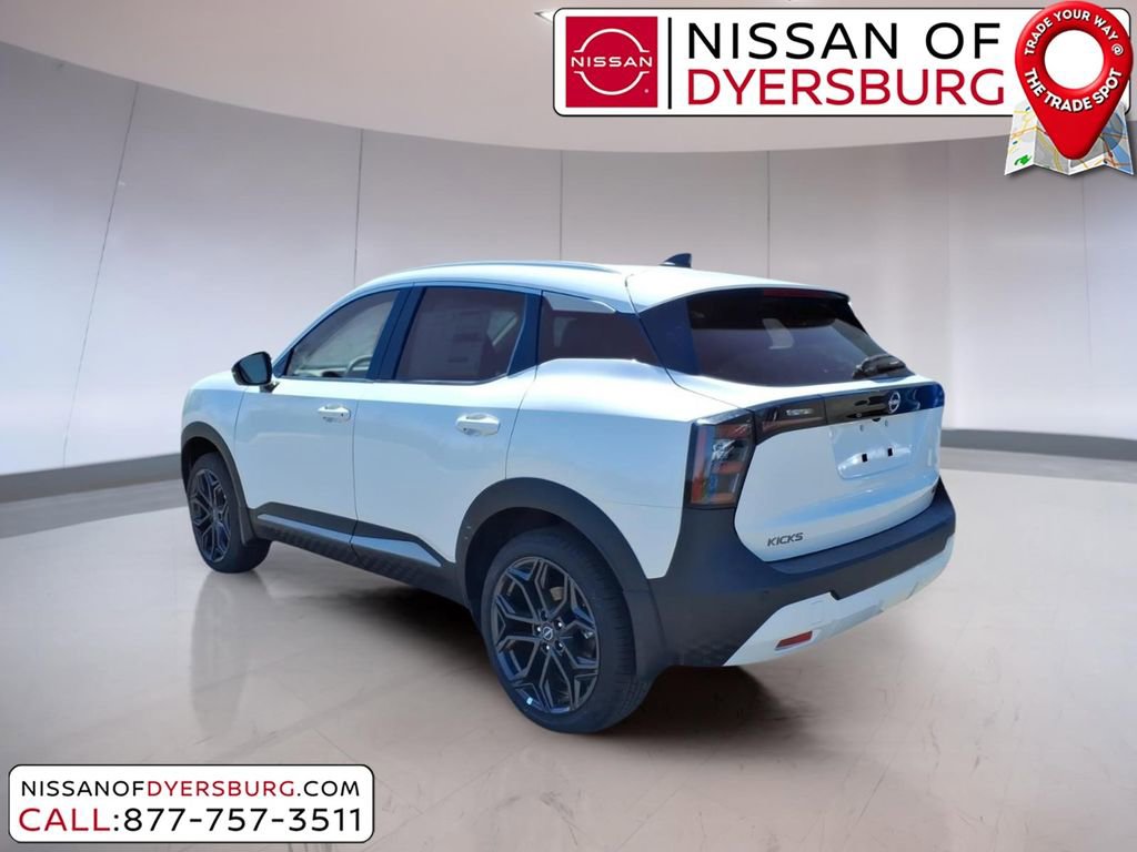 New 2026 Nissan Kicks SR w/ SR Premium Package image 5