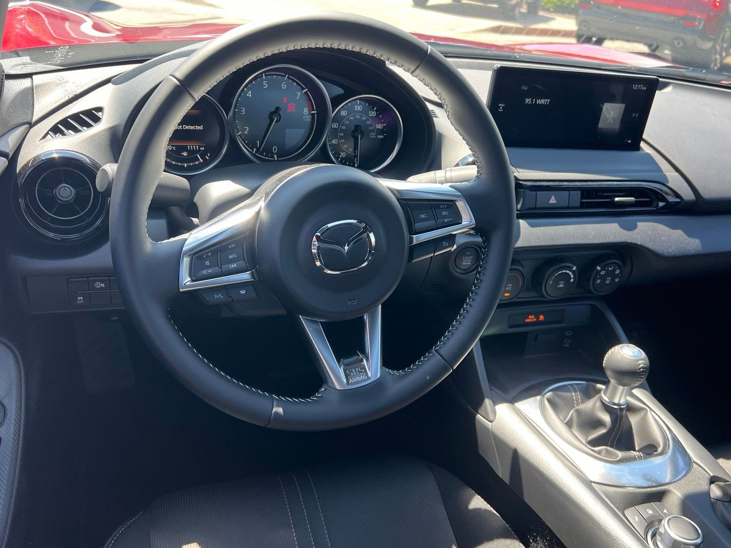 Certified 2026 MAZDA MX-5 Miata Sport RWD image 26