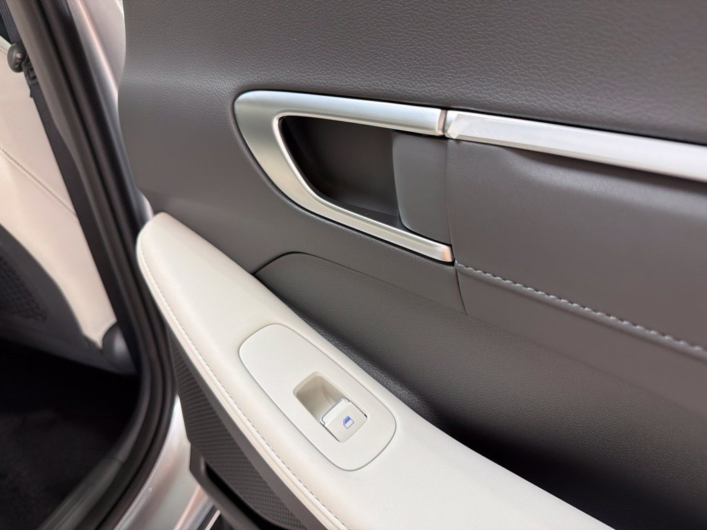 New 2026 Hyundai Sonata Limited FWD image 16