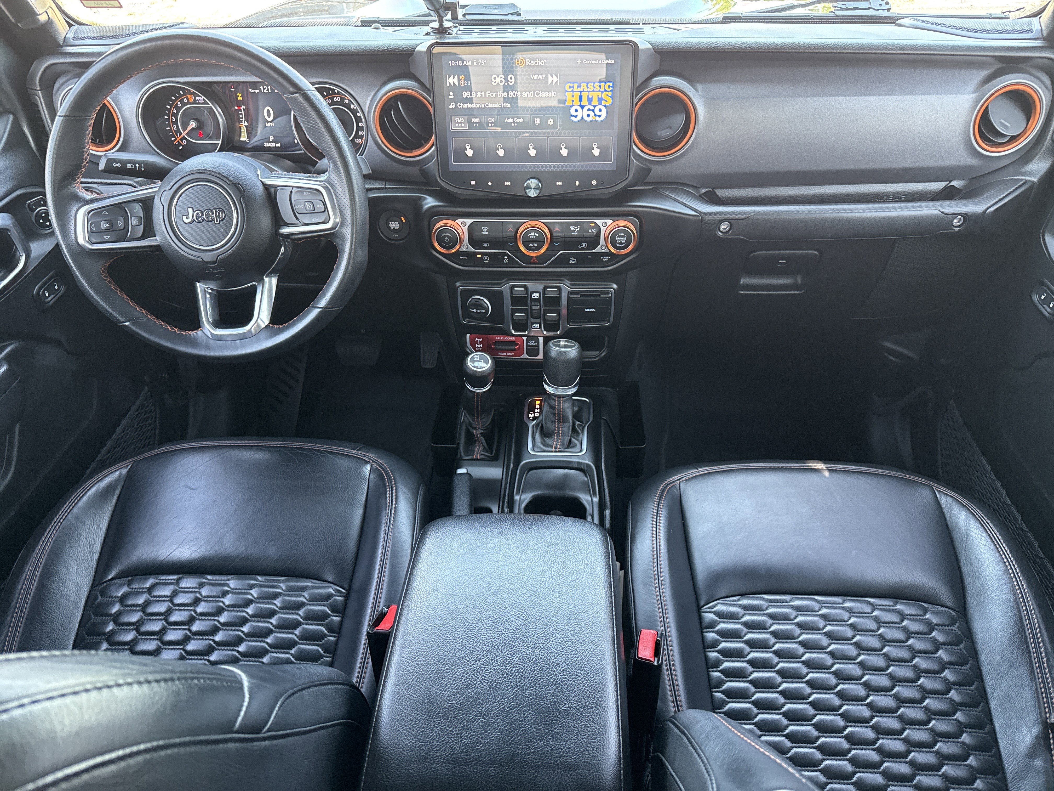 Used 2023 Jeep Gladiator Mojave w/ Trailer Tow Package AWD/4WD image 27