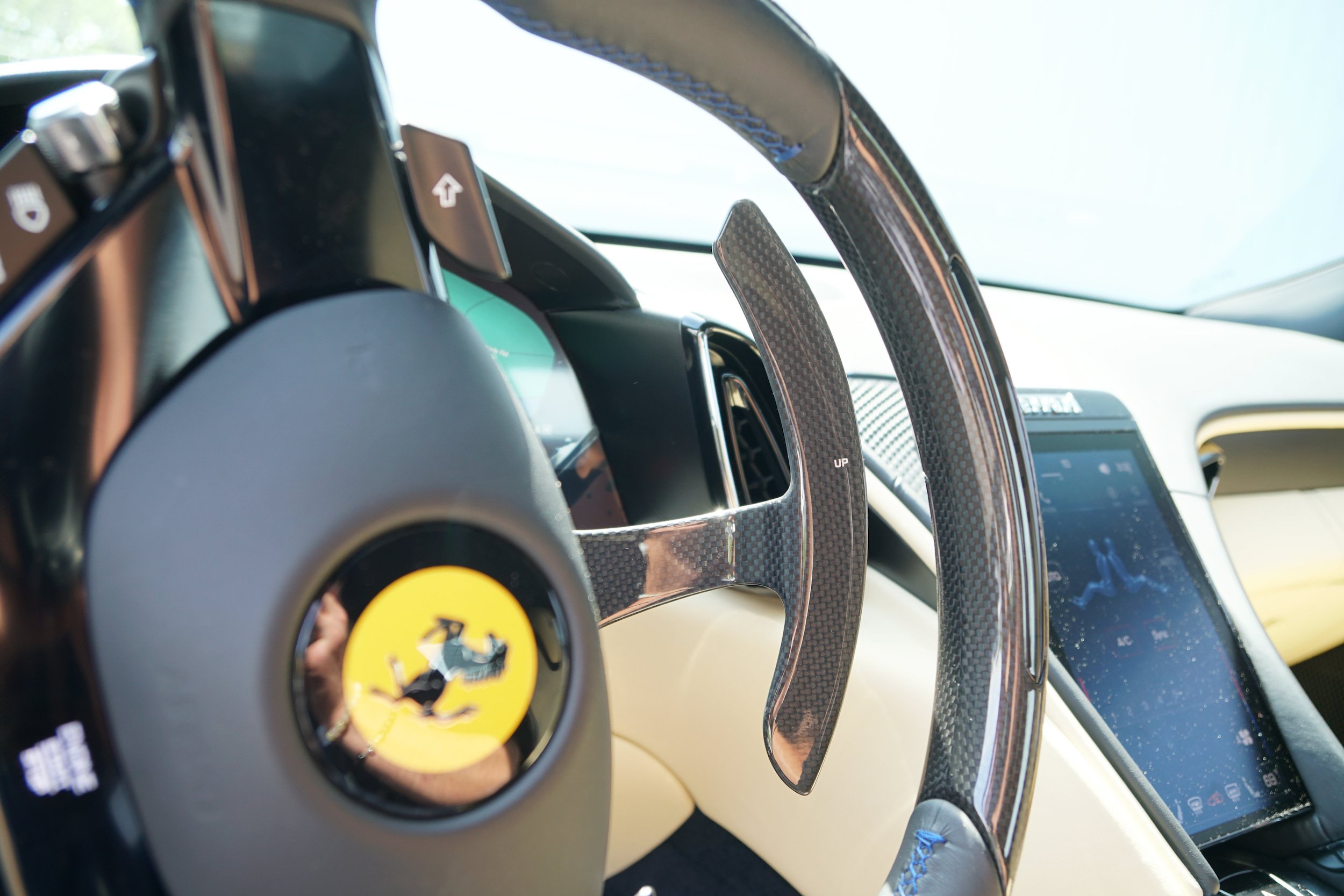 Used 2022 Ferrari Roma RWD image 23