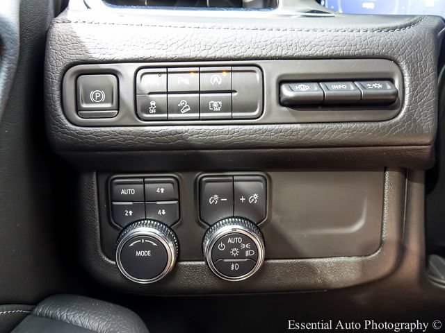Used 2023 GMC Yukon Denali AWD/4WD image 21