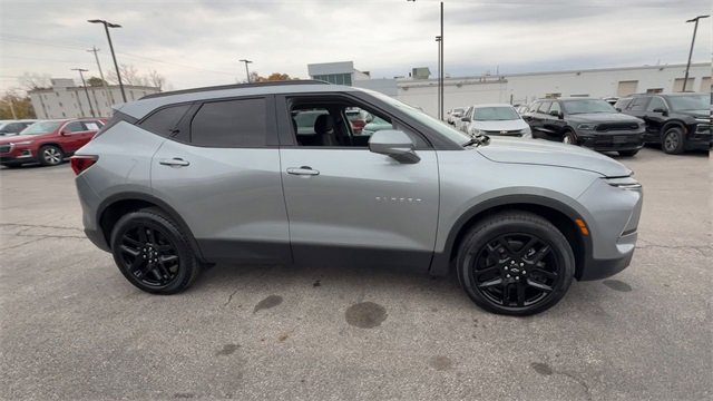 Used 2023 Chevrolet Blazer LT w/ Convenience Package image 9