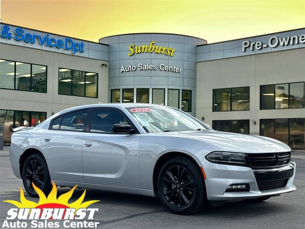 Used 2020 Dodge Charger SXT w/ Blacktop Package