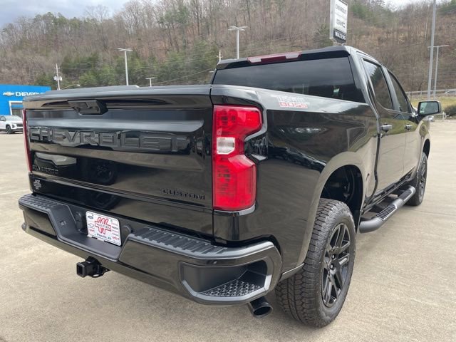New 2026 Chevrolet Silverado 1500 Custom Trail Boss w/ Turbomax Blackout Package AWD/4WD image 2