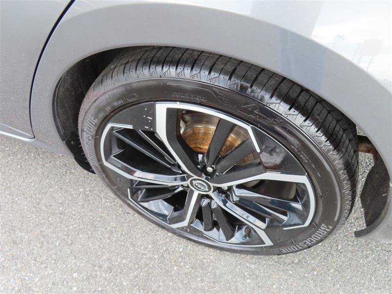 Used 2024 Nissan Altima 2.5 SR FWD image 6