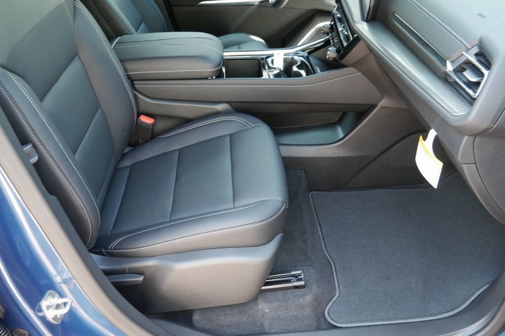 New 2026 Chevrolet Traverse LT w/ Enhanced Driving Package image 20