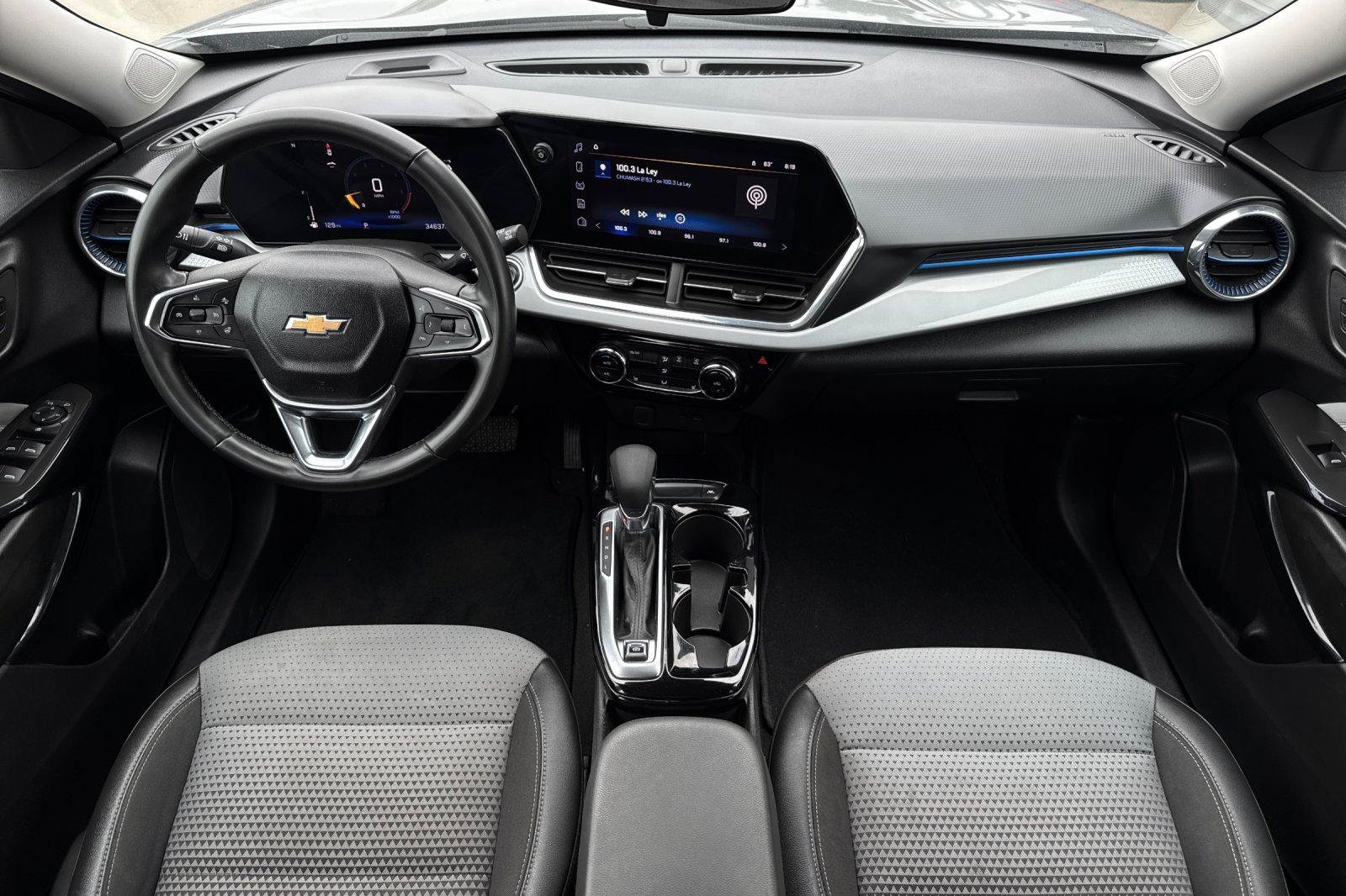 Used 2025 Chevrolet Trax LT w/ Driver Confidence Package FWD image 15