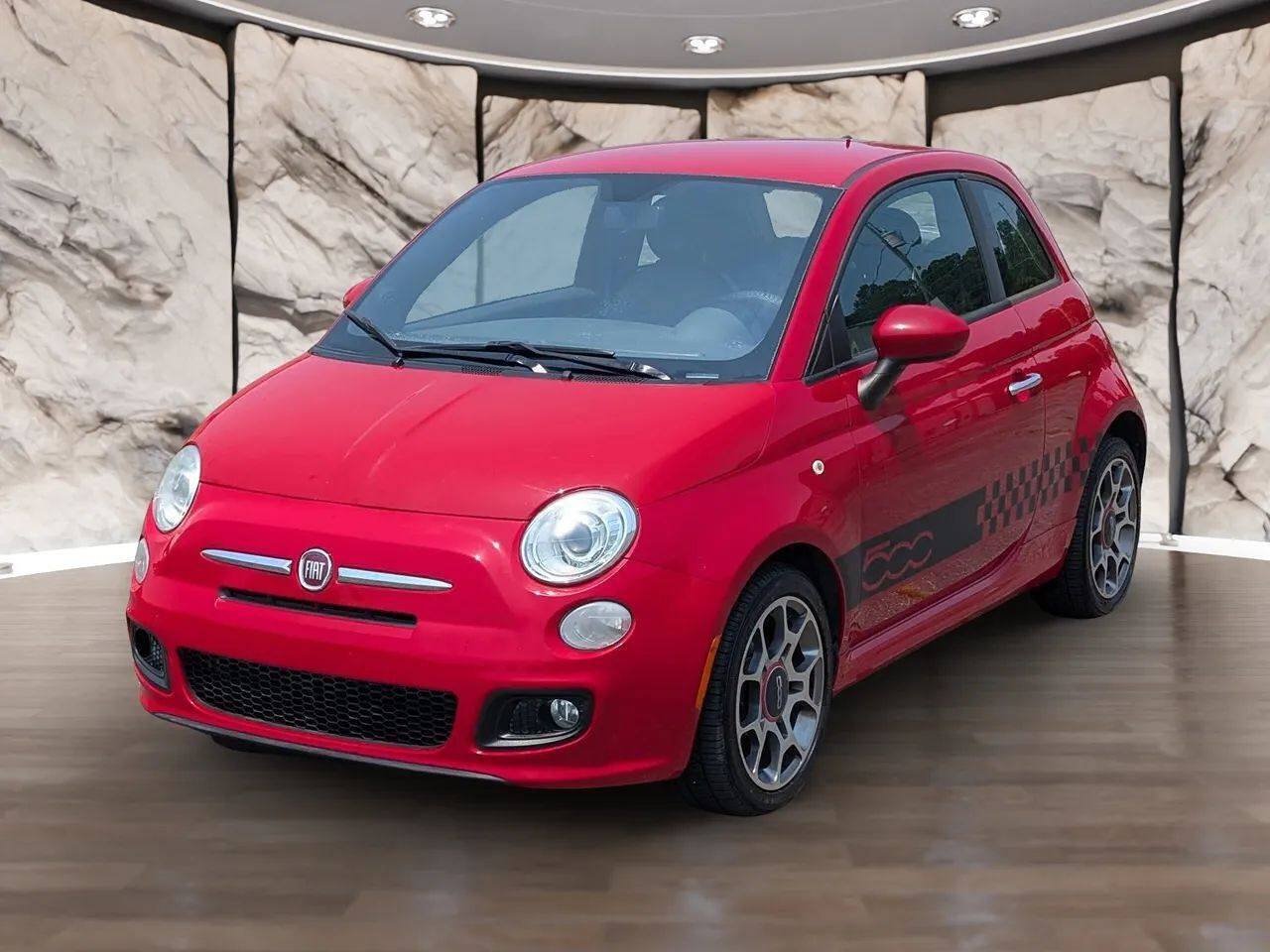 Used 2013 FIAT 500 Sport FWD image 1
