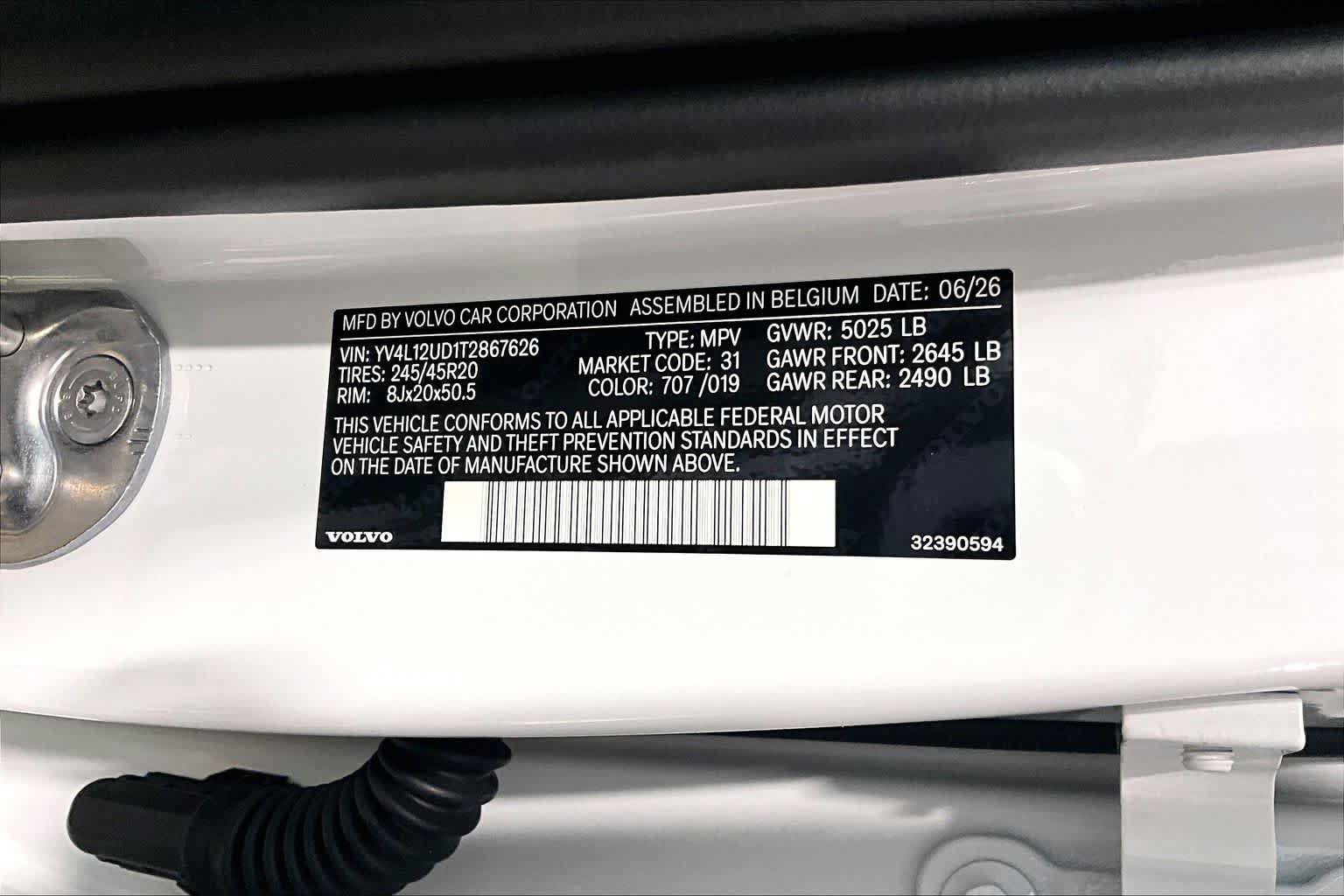 New 2026 Volvo XC40 B5 Ultra w/ Protection Package Premier AWD/4WD image 12