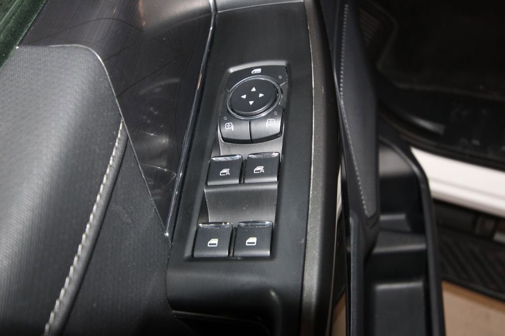 Used 2023 Ford F150 XLT w/ Equipment Group 302A High image 6