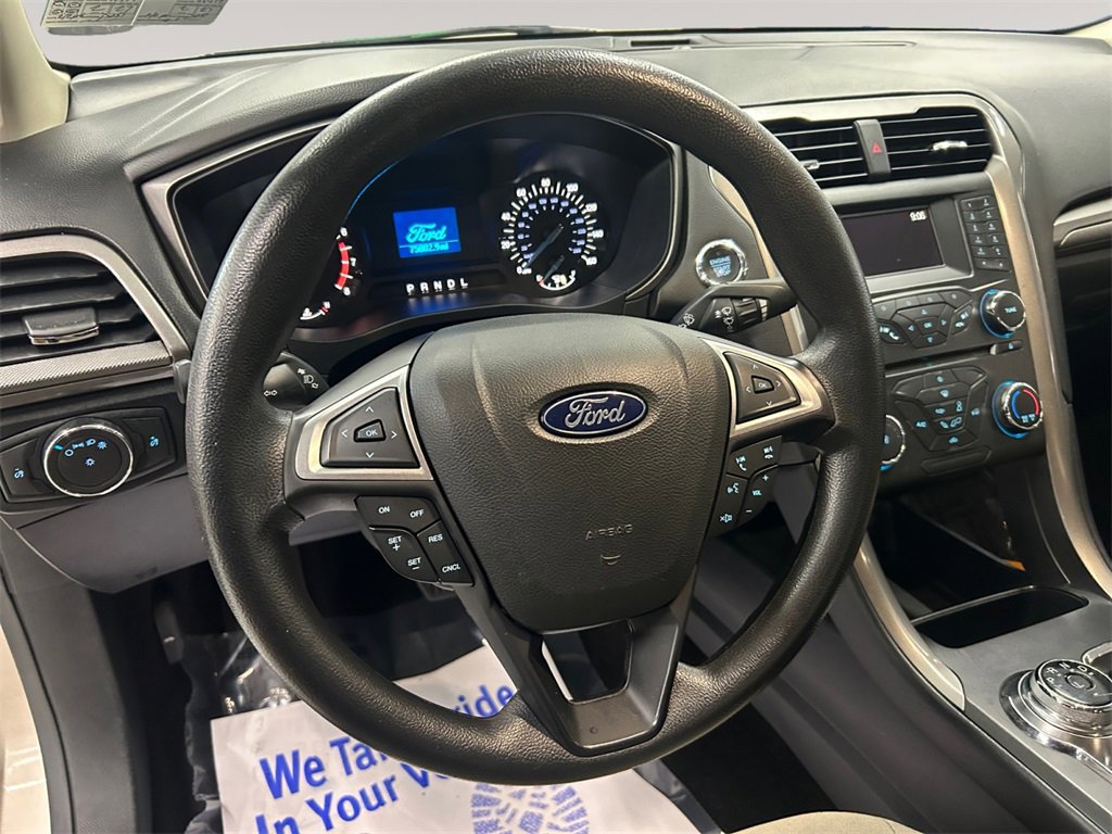 Used 2018 Ford Fusion S image 12