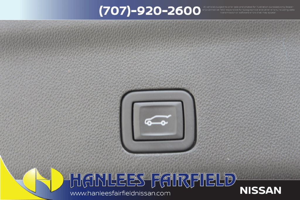 Used 2024 GMC Yukon SLT AWD/4WD image 11