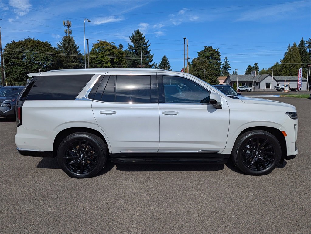 Used 2022 Cadillac Escalade Premium Luxury image 6