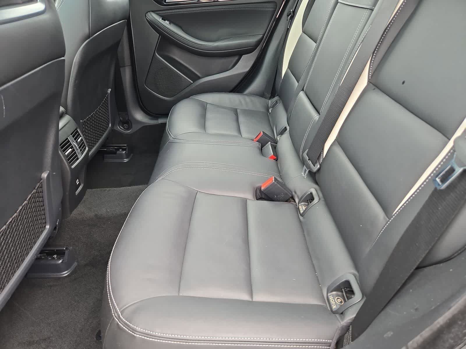 Used 2017 INFINITI QX30 Sport w/ Sport Leather Package FWD image 18