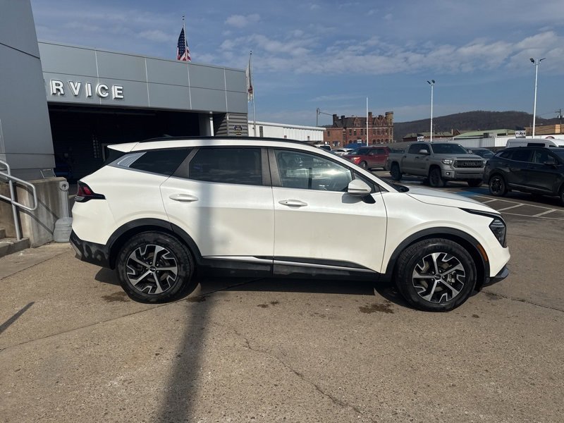 Used 2024 Kia Sportage EX w/ EX Premium Package image 6