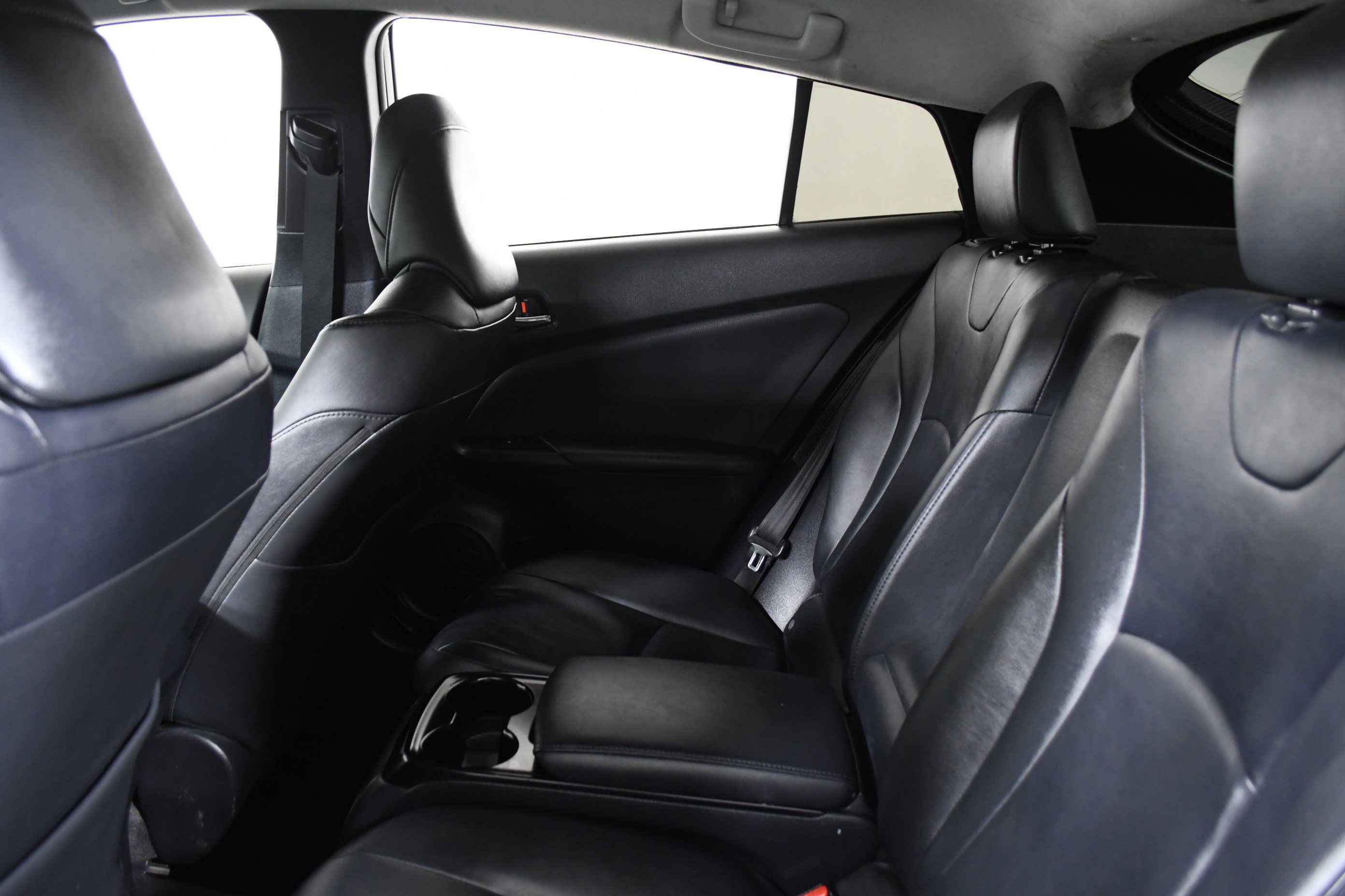 Used 2017 Toyota Prius Prime Advanced image 22