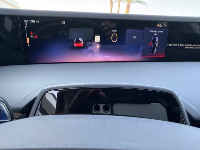 New 2026 Lincoln Nautilus Premier AWD/4WD image 25