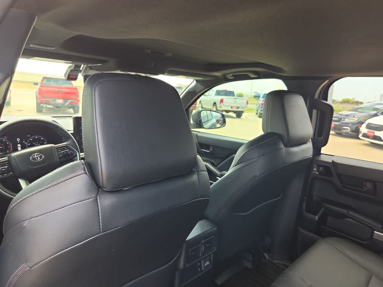 Used 2025 Toyota 4Runner TRD Off-Road Premium AWD/4WD image 20
