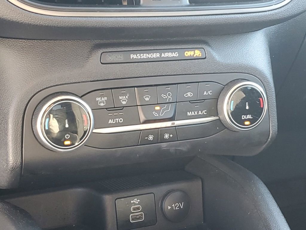 Used 2025 Ford Escape Active image 22