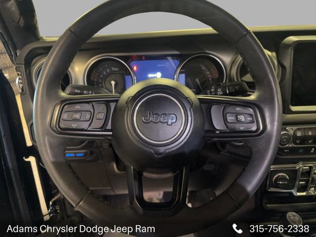 Used 2023 Jeep Wrangler Unlimited w/ Sun & Screen Package image 15