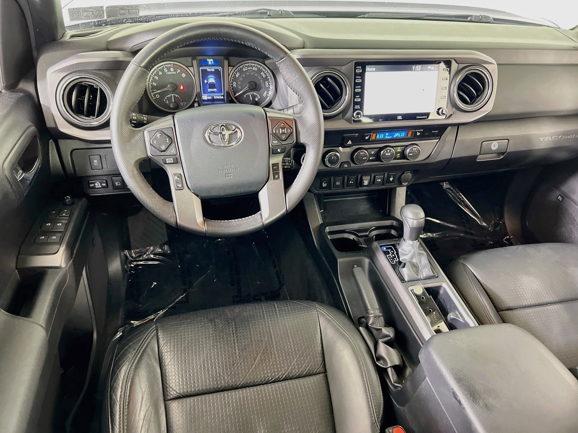 Used 2020 Toyota Tacoma TRD Sport w/ TRD Premium Sport Package AWD/4WD image 22
