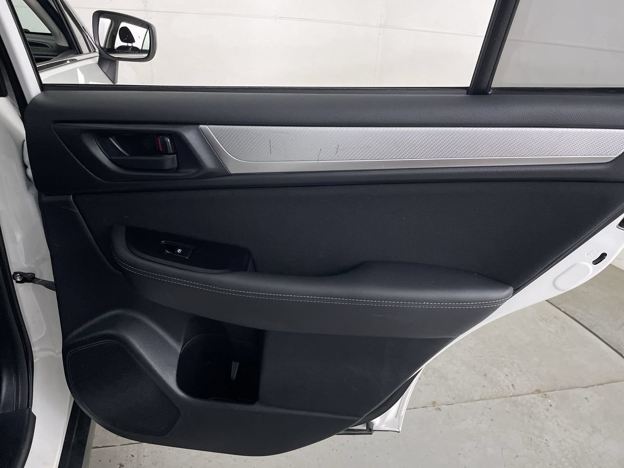Used 2019 Subaru Outback 2.5i AWD/4WD image 21