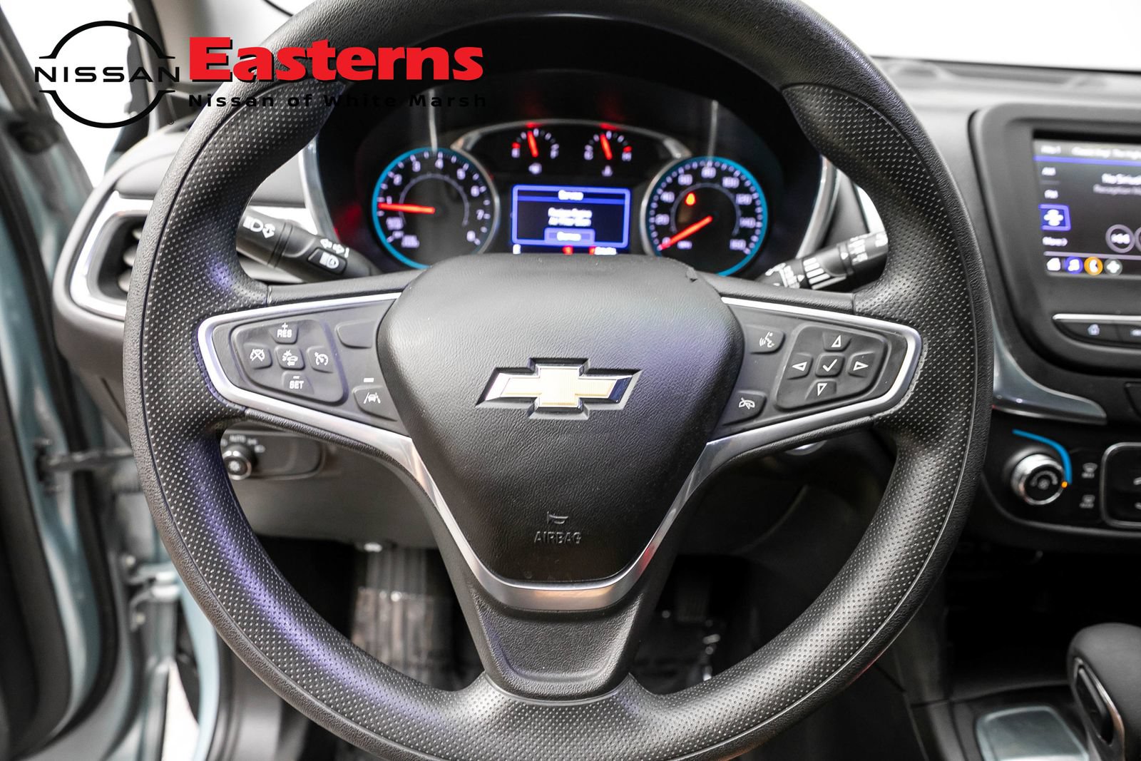 Used 2022 Chevrolet Equinox LT FWD image 10