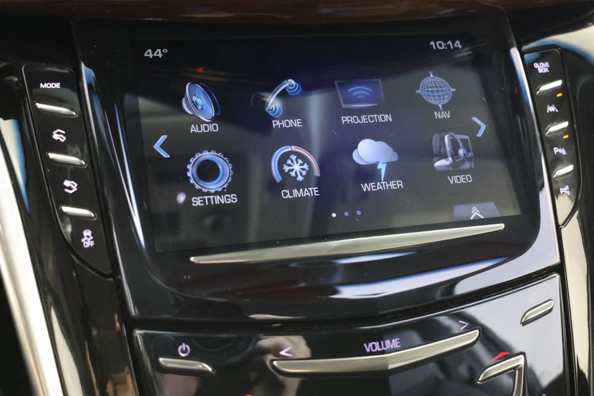 Used 2020 Cadillac Escalade Luxury AWD/4WD image 61