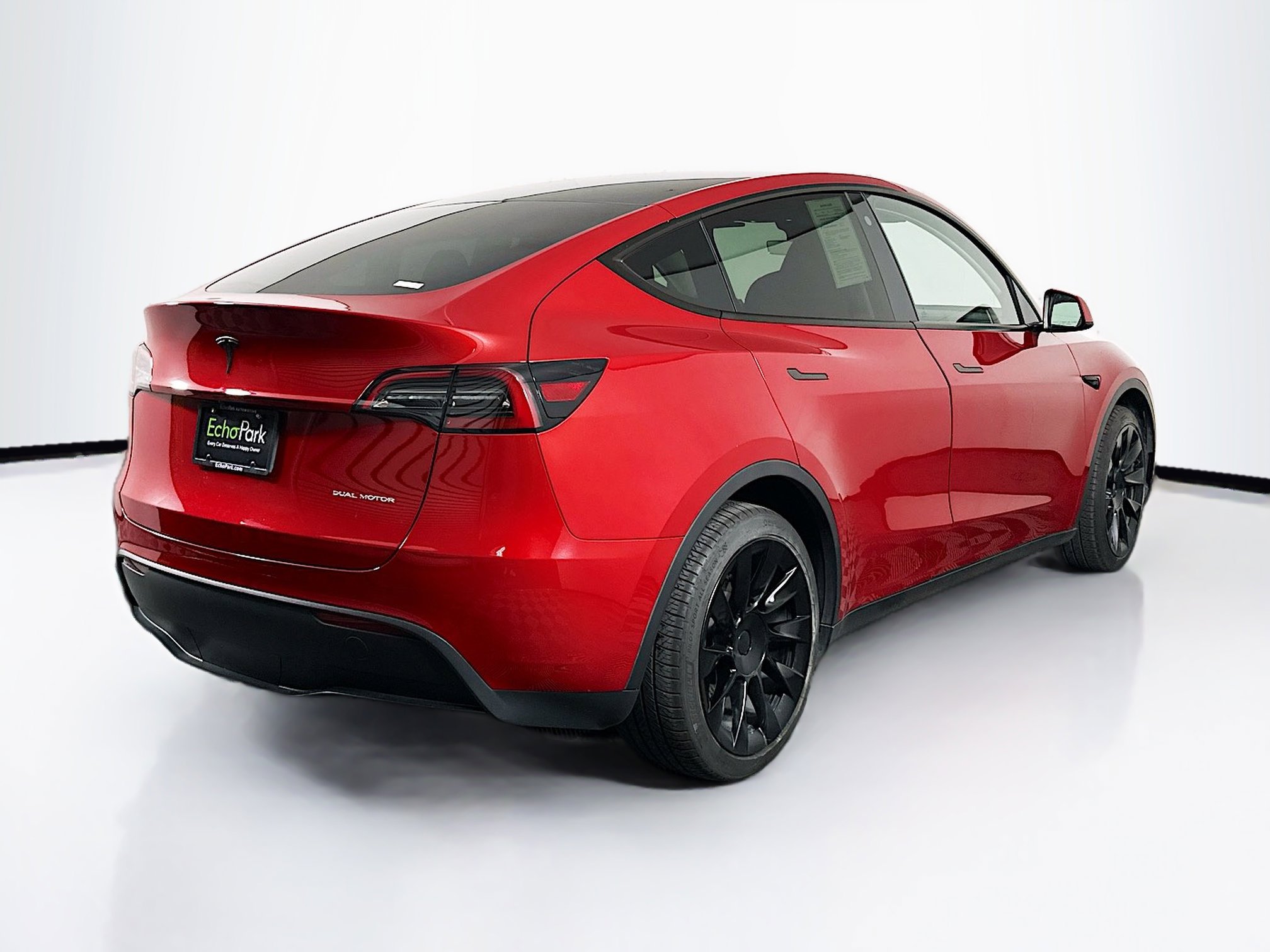 Used 2023 Tesla Model Y Long Range image 9