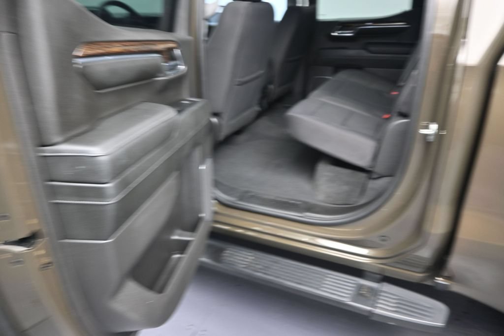 Used 2023 GMC Sierra 1500 Elevation RWD image 12