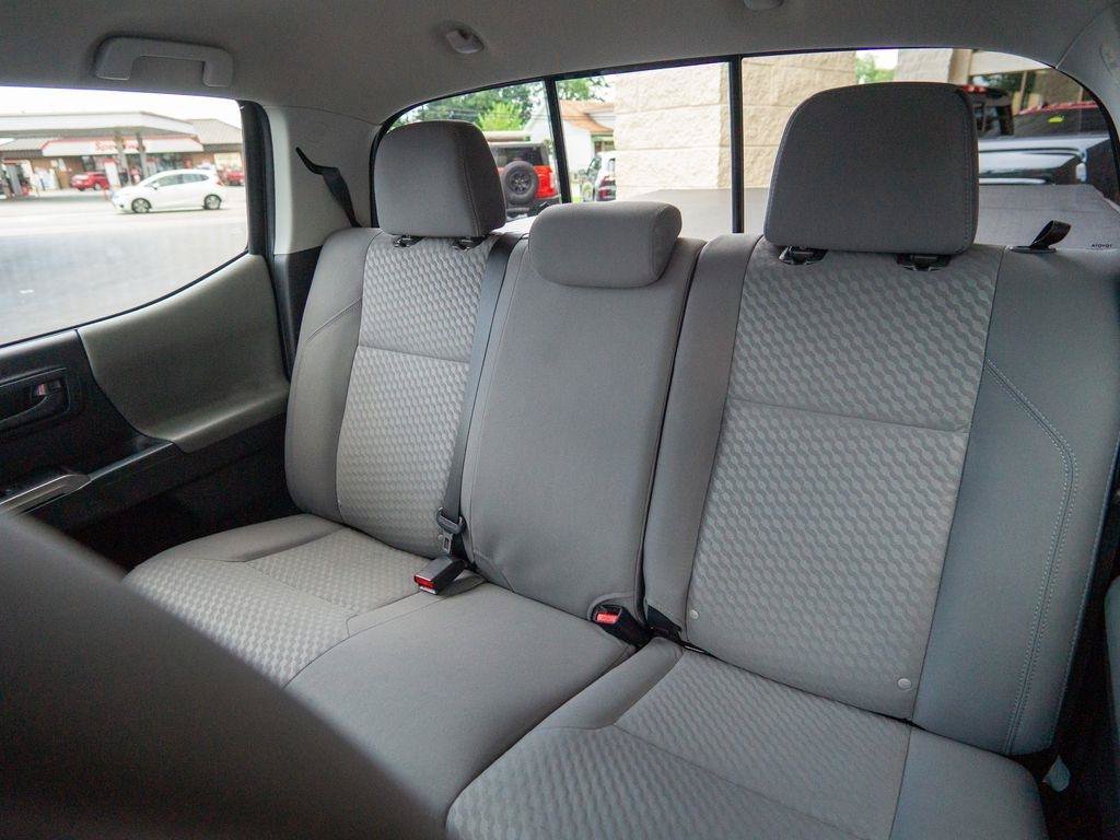 Used 2022 Toyota Tacoma SR5 w/ Technology Package RWD image 25
