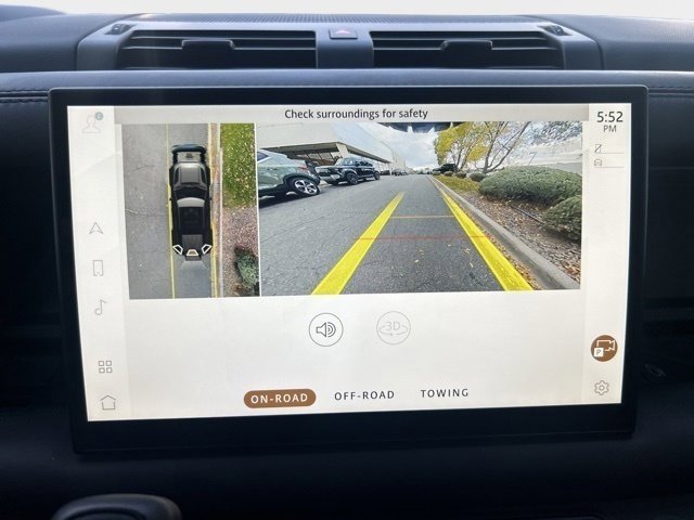 Used 2023 Land Rover Defender 110 X image 39