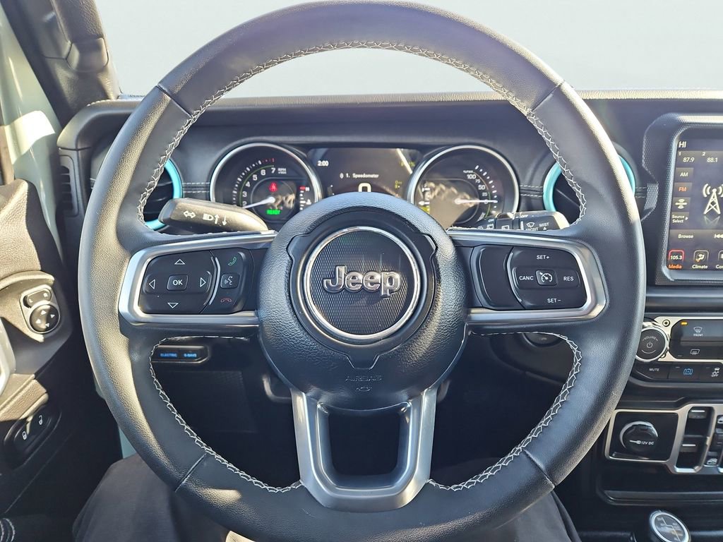 Used 2023 Jeep Wrangler Sahara w/ Dual Top Group image 27