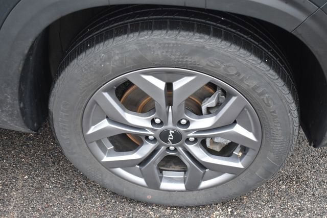Used 2024 Kia Seltos S image 11