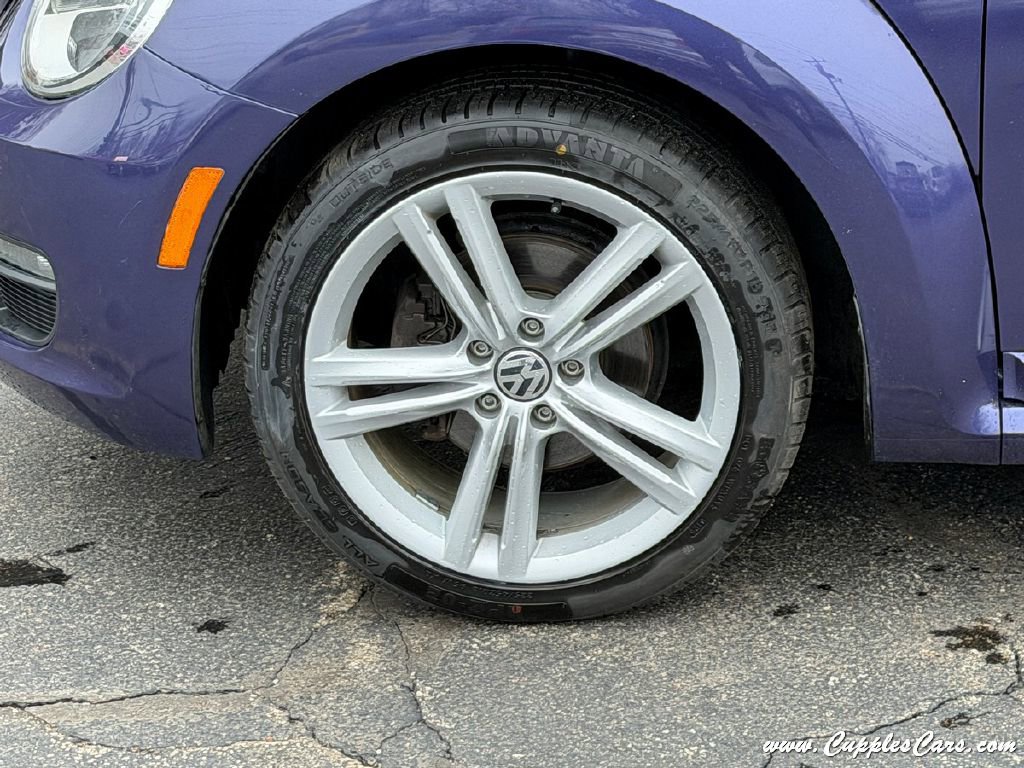 Used 2014 Volkswagen Beetle 2.5 image 40