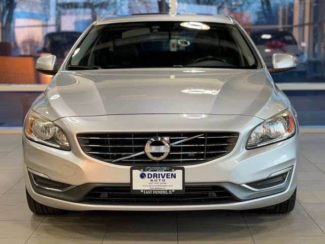 Used 2015 Volvo V60 T5 Premier Plus image 2