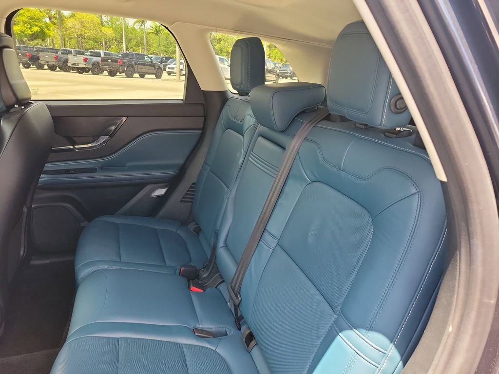 Certified 2020 Lincoln Corsair Reserve w/ Equipment Group 201A image 13