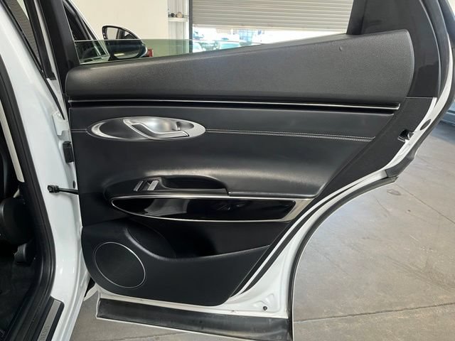 Used 2025 Genesis GV70 2.5T AWD/4WD image 16