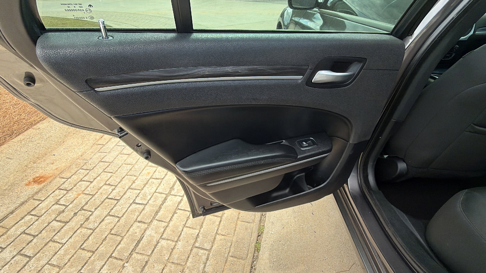 Used 2020 Chrysler 300 Touring w/ Sport Appearance Package image 22