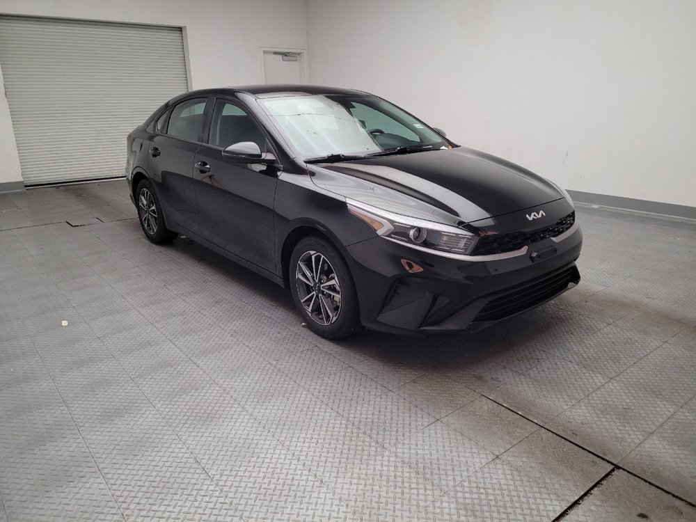 Used 2024 Kia Forte LXS w/ LXS Technology Package FWD image 13