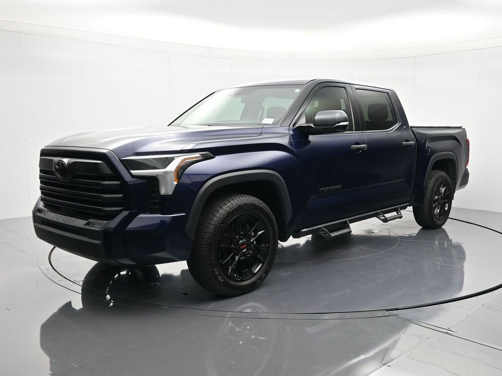 Used 2022 Toyota Tundra SR5 w/ Convenience Package RWD image 1
