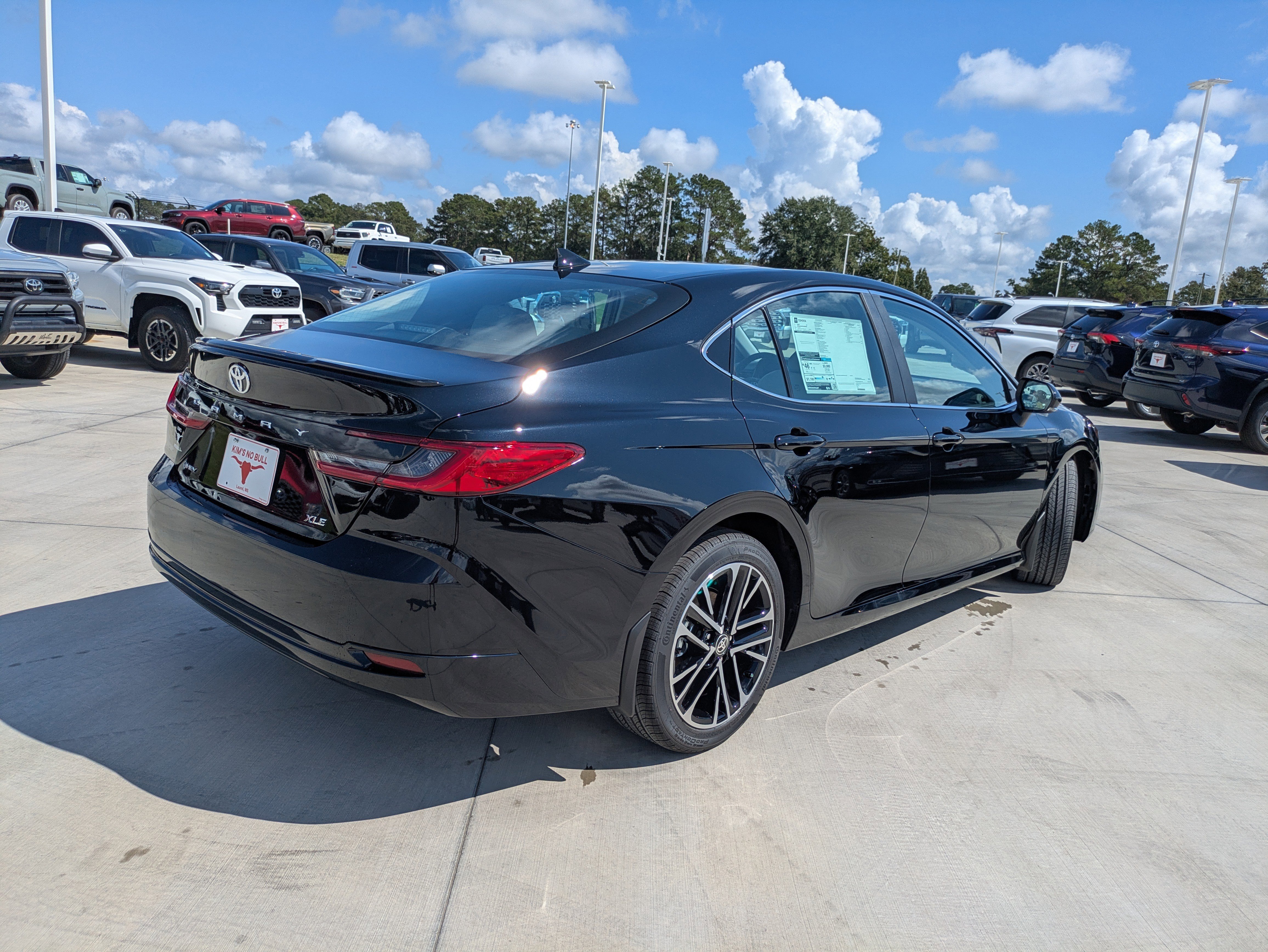 New 2026 Toyota Camry XLE image 7