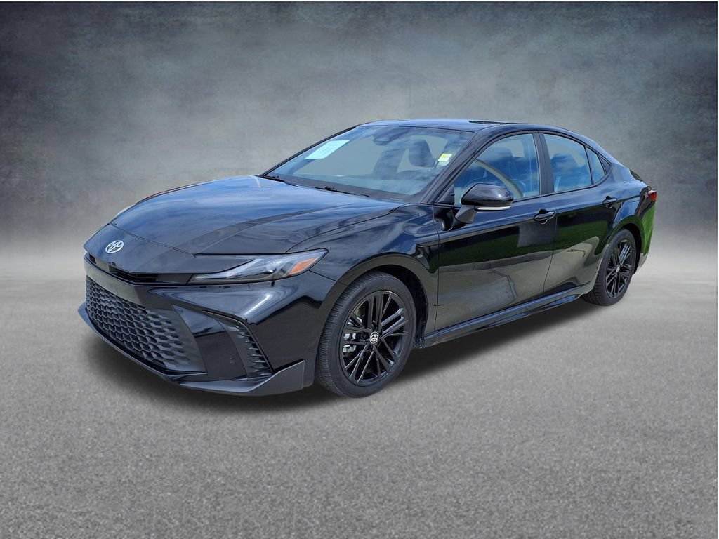 Used 2025 Toyota Camry SE FWD image 3