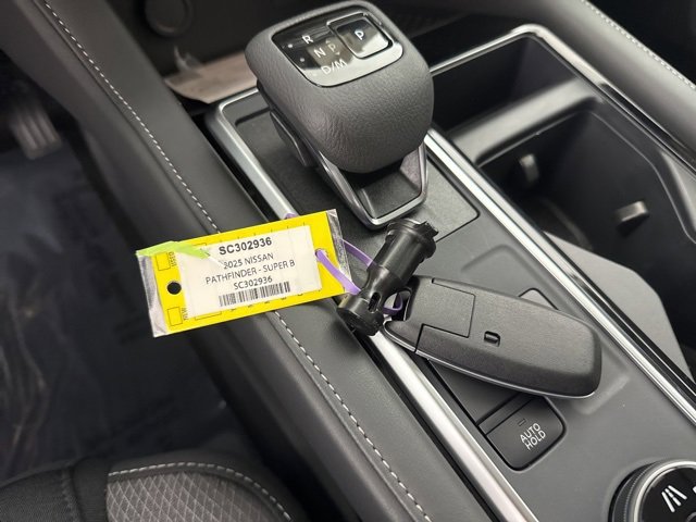 New 2025 Nissan Pathfinder SV image 35